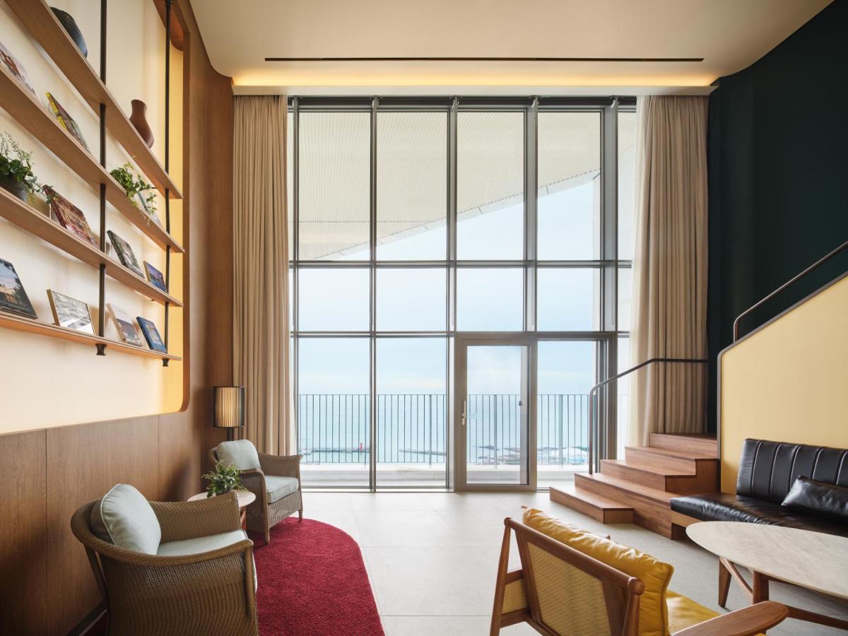 Ananti At Busan Village Exterior photo